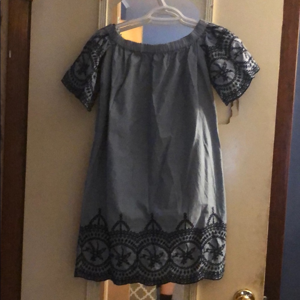 Off the shoulder